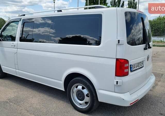 Белый Фольксваген Transporter, объемом двигателя 2 л и пробегом 270 тыс. км за 20100 $, фото 5 на Automoto.ua