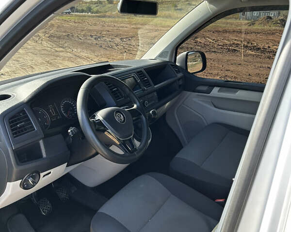 Белый Фольксваген Transporter, объемом двигателя 1.97 л и пробегом 311 тыс. км за 16000 $, фото 9 на Automoto.ua