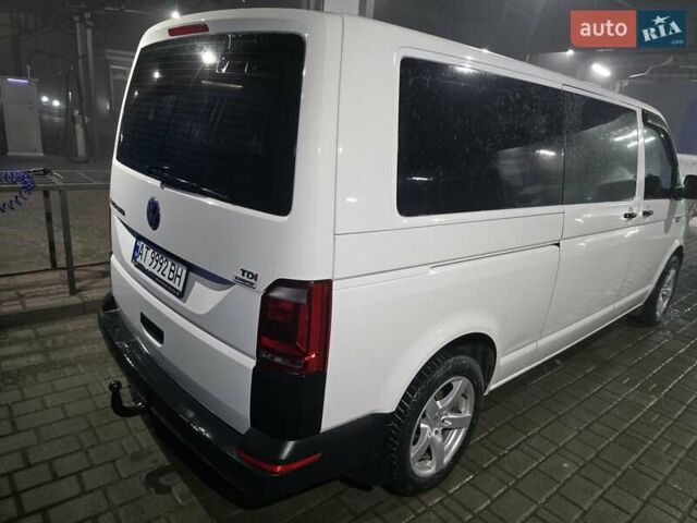 Белый Фольксваген Transporter, объемом двигателя 2 л и пробегом 320 тыс. км за 18500 $, фото 1 на Automoto.ua