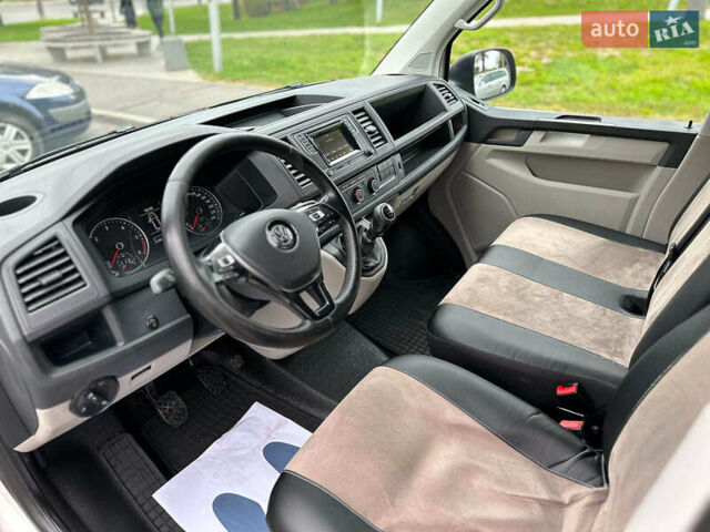 Белый Фольксваген Transporter, объемом двигателя 2 л и пробегом 264 тыс. км за 17990 $, фото 19 на Automoto.ua