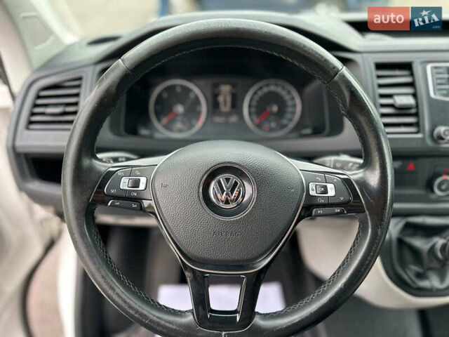 Белый Фольксваген Transporter, объемом двигателя 2 л и пробегом 264 тыс. км за 17990 $, фото 20 на Automoto.ua