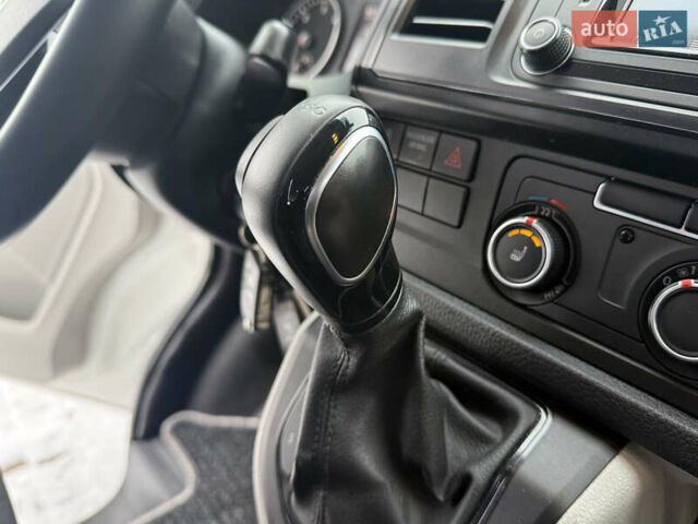 Білий Фольксваген Transporter, об'ємом двигуна 1.97 л та пробігом 237 тис. км за 22900 $, фото 95 на Automoto.ua