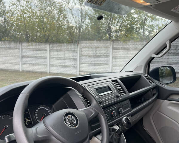 Белый Фольксваген Transporter, объемом двигателя 2 л и пробегом 310 тыс. км за 15900 $, фото 11 на Automoto.ua