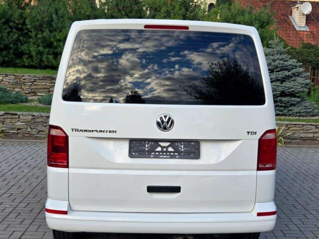 Белый Фольксваген Transporter, объемом двигателя 2 л и пробегом 300 тыс. км за 12800 $, фото 8 на Automoto.ua