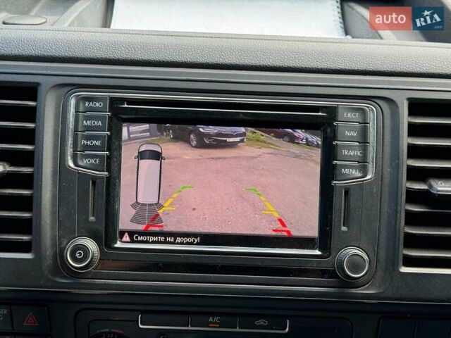 Белый Фольксваген Transporter, объемом двигателя 2 л и пробегом 230 тыс. км за 17340 $, фото 22 на Automoto.ua
