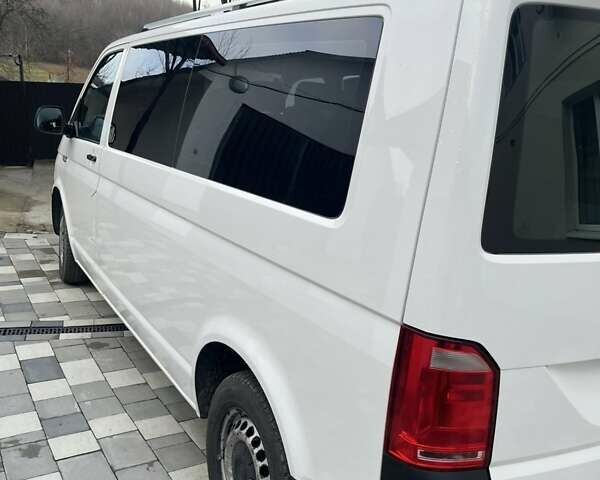 Белый Фольксваген Transporter, объемом двигателя 2 л и пробегом 200 тыс. км за 18600 $, фото 22 на Automoto.ua
