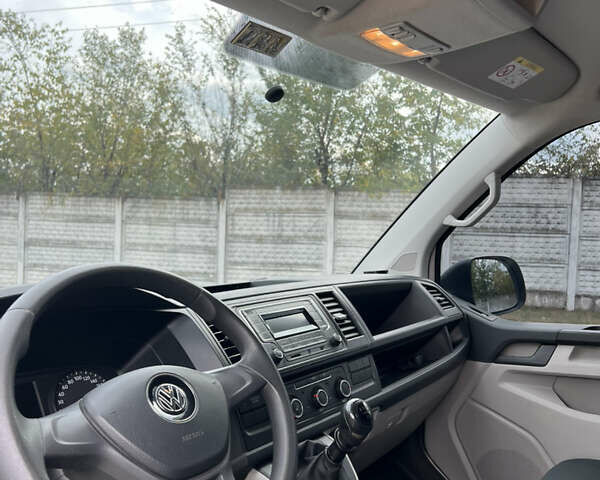 Белый Фольксваген Transporter, объемом двигателя 2 л и пробегом 310 тыс. км за 15900 $, фото 10 на Automoto.ua