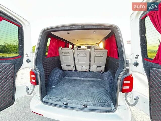 Белый Фольксваген Transporter, объемом двигателя 2 л и пробегом 170 тыс. км за 22000 $, фото 4 на Automoto.ua
