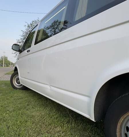 Белый Фольксваген Transporter, объемом двигателя 1.97 л и пробегом 370 тыс. км за 17900 $, фото 5 на Automoto.ua