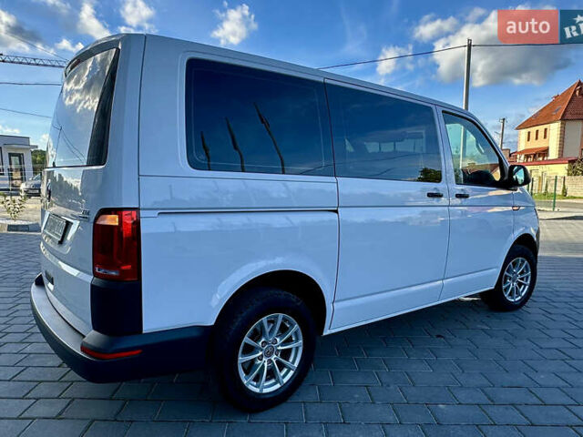 Білий Фольксваген Transporter, об'ємом двигуна 2 л та пробігом 225 тис. км за 20888 $, фото 14 на Automoto.ua