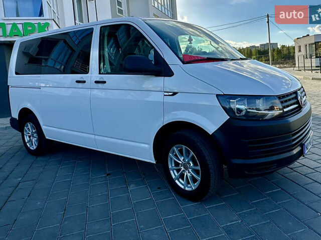 Білий Фольксваген Transporter, об'ємом двигуна 2 л та пробігом 225 тис. км за 20888 $, фото 20 на Automoto.ua