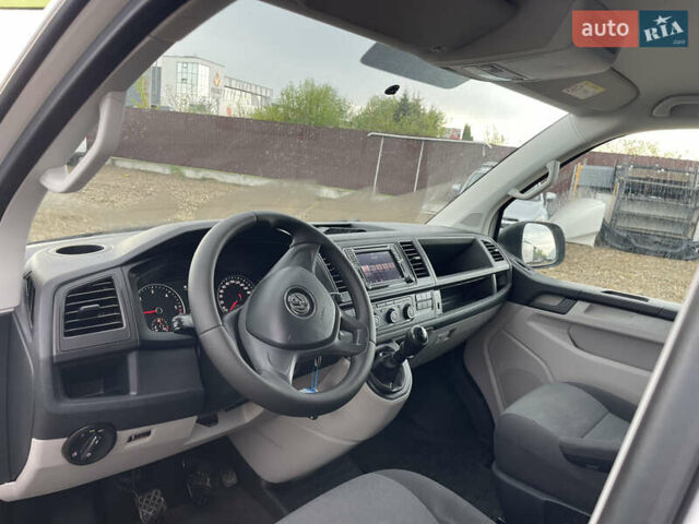 Білий Фольксваген Transporter, об'ємом двигуна 2 л та пробігом 228 тис. км за 19000 $, фото 18 на Automoto.ua