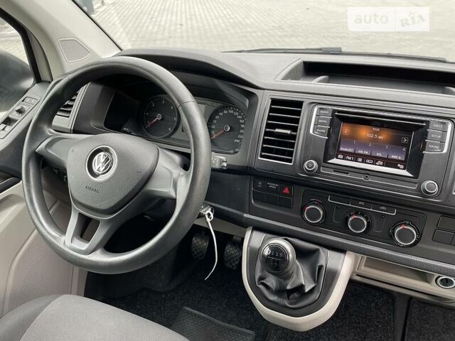 Білий Фольксваген Transporter, об'ємом двигуна 2 л та пробігом 210 тис. км за 16800 $, фото 15 на Automoto.ua