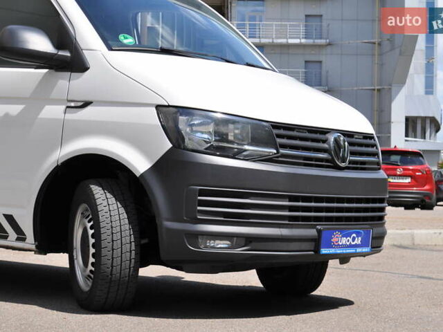 Белый Фольксваген Transporter, объемом двигателя 2 л и пробегом 210 тыс. км за 24800 $, фото 6 на Automoto.ua