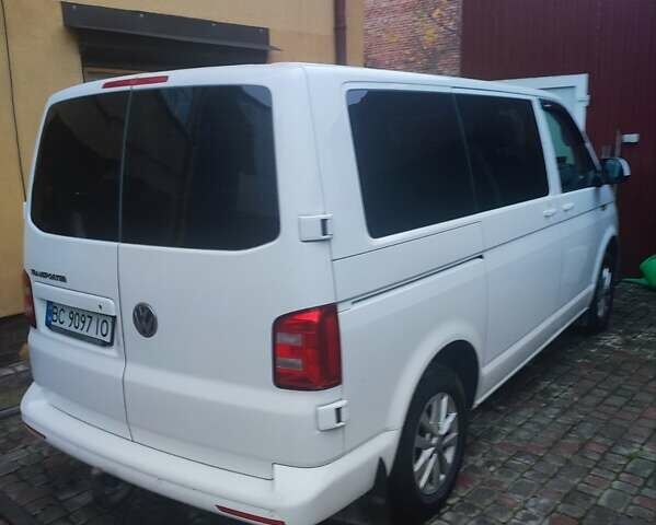Белый Фольксваген Transporter, объемом двигателя 2 л и пробегом 175 тыс. км за 25500 $, фото 5 на Automoto.ua