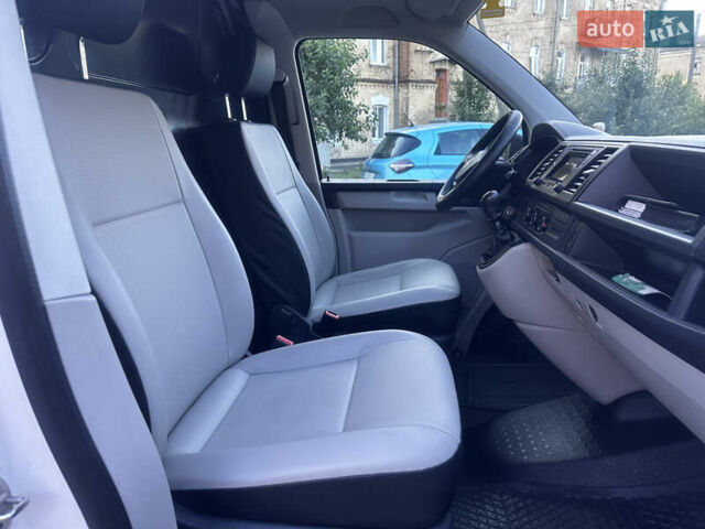 Белый Фольксваген Transporter, объемом двигателя 2 л и пробегом 219 тыс. км за 16700 $, фото 20 на Automoto.ua