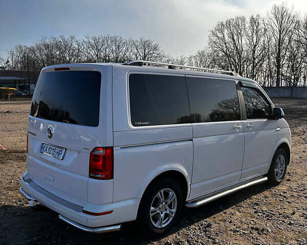 Білий Фольксваген Transporter, об'ємом двигуна 1.97 л та пробігом 296 тис. км за 18599 $, фото 3 на Automoto.ua