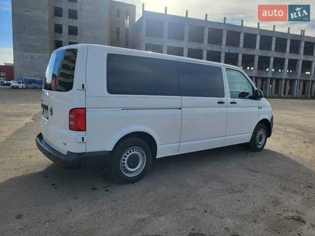 Белый Фольксваген Transporter, объемом двигателя 1.97 л и пробегом 62 тыс. км за 25000 $, фото 4 на Automoto.ua