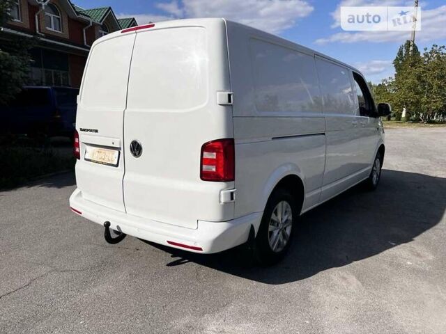 Белый Фольксваген Transporter, объемом двигателя 2 л и пробегом 198 тыс. км за 17500 $, фото 4 на Automoto.ua