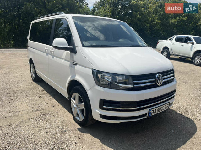 Білий Фольксваген Transporter, об'ємом двигуна 1.97 л та пробігом 266 тис. км за 22000 $, фото 1 на Automoto.ua