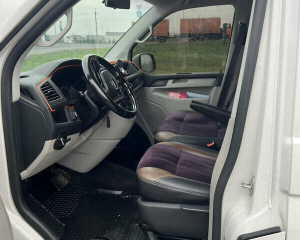 Белый Фольксваген Transporter, объемом двигателя 1.97 л и пробегом 1 тыс. км за 25500 $, фото 8 на Automoto.ua