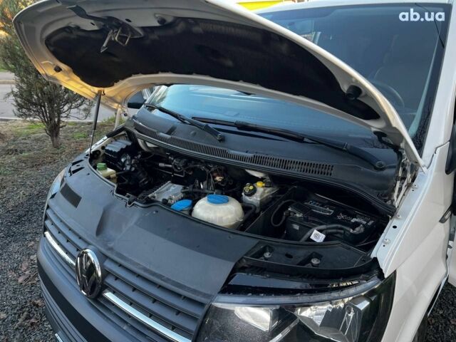 Белый Фольксваген Transporter, объемом двигателя 0 л и пробегом 245 тыс. км за 21500 $, фото 4 на Automoto.ua