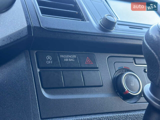 Белый Фольксваген Transporter, объемом двигателя 2 л и пробегом 219 тыс. км за 16700 $, фото 19 на Automoto.ua
