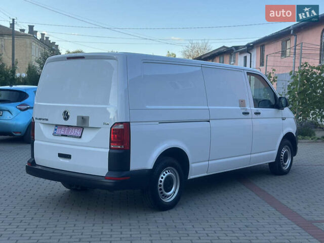 Белый Фольксваген Transporter, объемом двигателя 2 л и пробегом 219 тыс. км за 16700 $, фото 5 на Automoto.ua