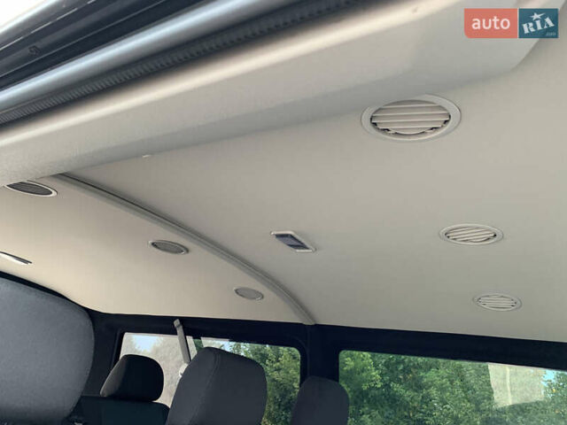 Белый Фольксваген Transporter, объемом двигателя 2 л и пробегом 315 тыс. км за 22500 $, фото 28 на Automoto.ua