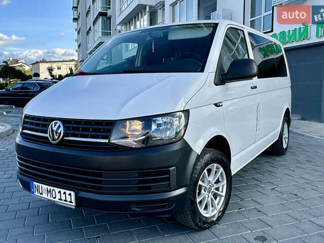 Білий Фольксваген Transporter, об'ємом двигуна 2 л та пробігом 225 тис. км за 20888 $, фото 1 на Automoto.ua