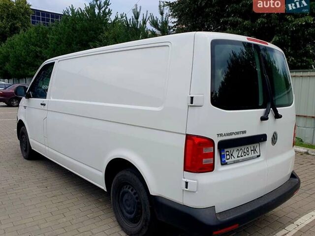 Білий Фольксваген Transporter, об'ємом двигуна 2 л та пробігом 254 тис. км за 18750 $, фото 6 на Automoto.ua