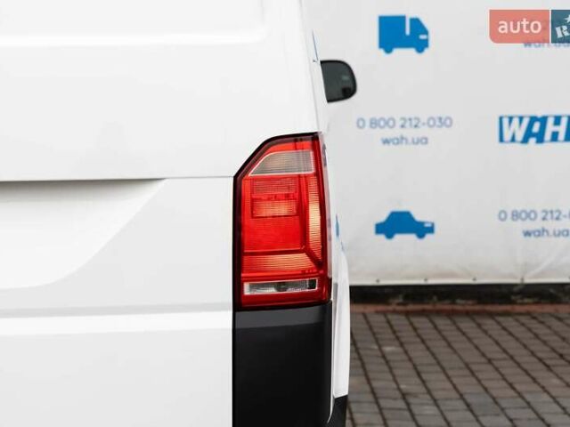 Білий Фольксваген Transporter, об'ємом двигуна 2 л та пробігом 107 тис. км за 20900 $, фото 9 на Automoto.ua