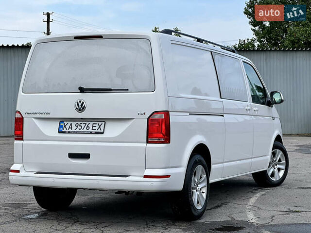 Белый Фольксваген Transporter, объемом двигателя 1.97 л и пробегом 313 тыс. км за 19500 $, фото 1 на Automoto.ua