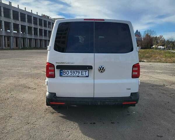 Белый Фольксваген Transporter, объемом двигателя 1.97 л и пробегом 62 тыс. км за 25000 $, фото 5 на Automoto.ua