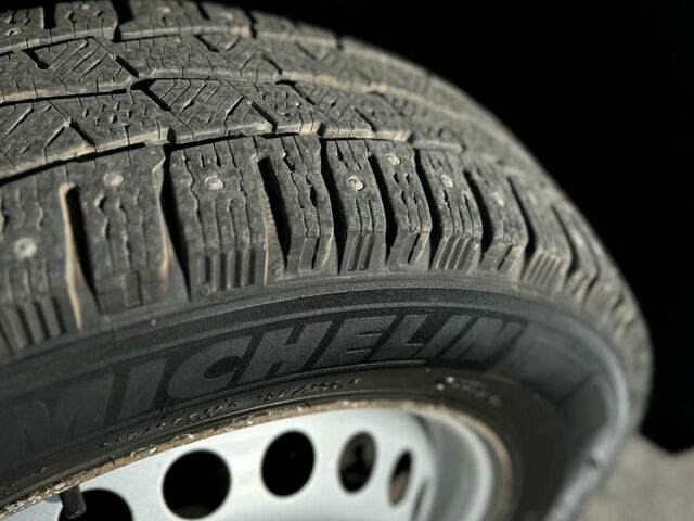 Білий Фольксваген Transporter, об'ємом двигуна 2 л та пробігом 243 тис. км за 19900 $, фото 15 на Automoto.ua