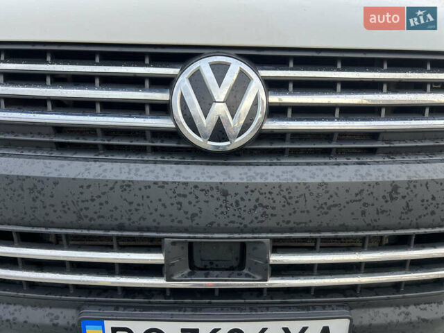 Белый Фольксваген Transporter, объемом двигателя 1.97 л и пробегом 430 тыс. км за 18800 $, фото 2 на Automoto.ua