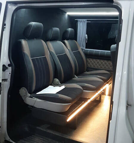 Белый Фольксваген Transporter, объемом двигателя 1.97 л и пробегом 1 тыс. км за 25500 $, фото 3 на Automoto.ua