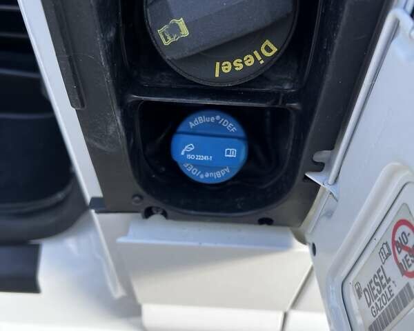 Белый Фольксваген Transporter, объемом двигателя 2 л и пробегом 198 тыс. км за 17500 $, фото 17 на Automoto.ua