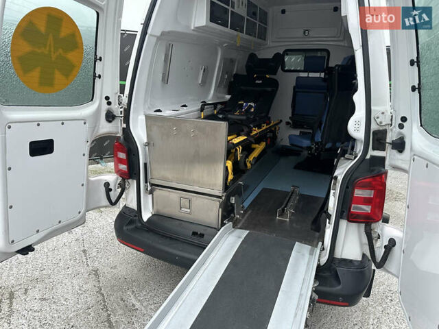 Білий Фольксваген Transporter, об'ємом двигуна 2 л та пробігом 226 тис. км за 29999 $, фото 15 на Automoto.ua