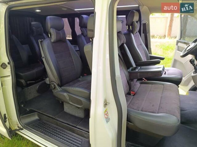 Белый Фольксваген Transporter, объемом двигателя 1.97 л и пробегом 321 тыс. км за 20000 $, фото 2 на Automoto.ua