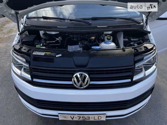 Белый Фольксваген Transporter, объемом двигателя 2 л и пробегом 198 тыс. км за 17500 $, фото 11 на Automoto.ua