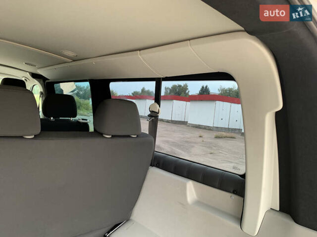Белый Фольксваген Transporter, объемом двигателя 2 л и пробегом 315 тыс. км за 22500 $, фото 32 на Automoto.ua