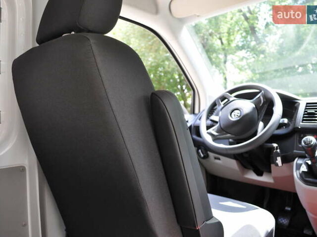 Белый Фольксваген Transporter, объемом двигателя 2 л и пробегом 210 тыс. км за 24800 $, фото 61 на Automoto.ua