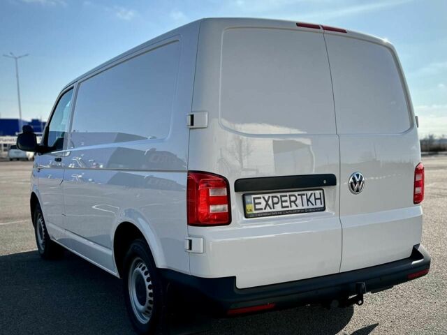 Білий Фольксваген Transporter, об'ємом двигуна 2 л та пробігом 243 тис. км за 19900 $, фото 5 на Automoto.ua