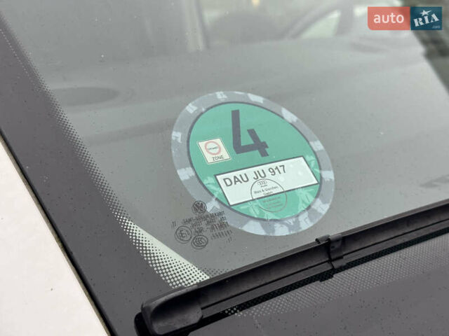 Белый Фольксваген Transporter, объемом двигателя 1.97 л и пробегом 241 тыс. км за 20800 $, фото 28 на Automoto.ua