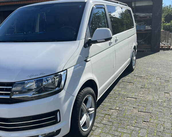 Білий Фольксваген Transporter, об'ємом двигуна 1.97 л та пробігом 266 тис. км за 23500 $, фото 2 на Automoto.ua