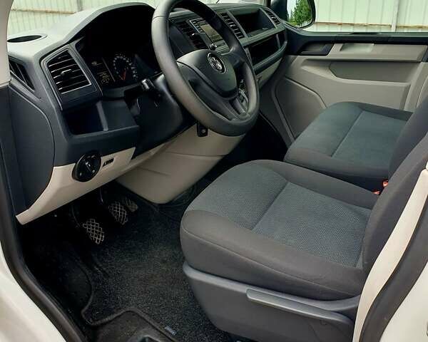 Білий Фольксваген Transporter, об'ємом двигуна 2 л та пробігом 254 тис. км за 18750 $, фото 22 на Automoto.ua