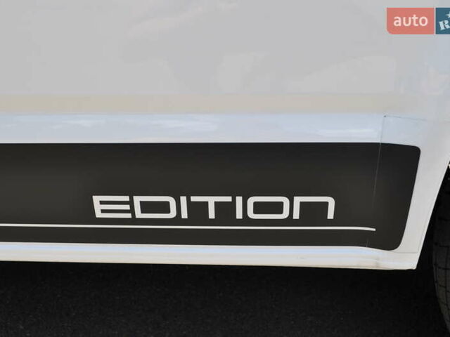 Белый Фольксваген Transporter, объемом двигателя 2 л и пробегом 210 тыс. км за 24800 $, фото 21 на Automoto.ua