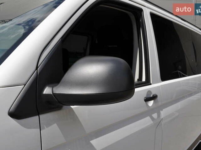 Белый Фольксваген Transporter, объемом двигателя 2 л и пробегом 210 тыс. км за 24800 $, фото 16 на Automoto.ua