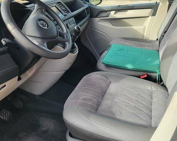 Белый Фольксваген Transporter, объемом двигателя 1.97 л и пробегом 62 тыс. км за 25000 $, фото 16 на Automoto.ua